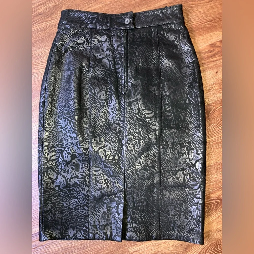 Vintage '80s Primadonna Black Embossed Leather Pencil Animal Print XS